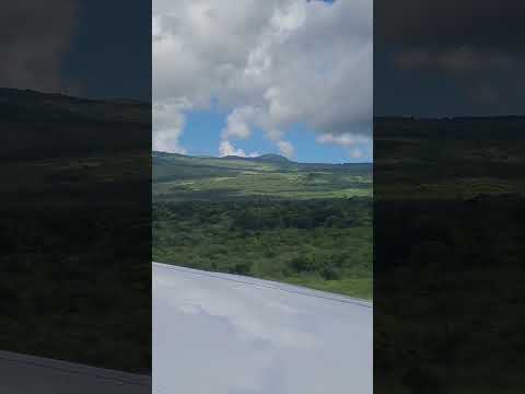 Moroni island Runway view