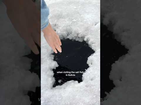spooky but cool 🕳️😮 #bolivia #saltflats #uyunibolivia #travelvlog