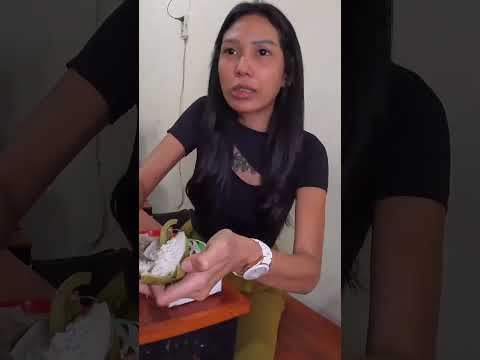 First Time Trying Coto Makassar With Indonesian Girls 🇮🇩 #foodie #indonesia #travel