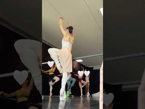 BALLET IN ITALY #vlog#comewithme#ballerina#ballet#siena#travel#italy#balletclass#dancer#dayinmylife