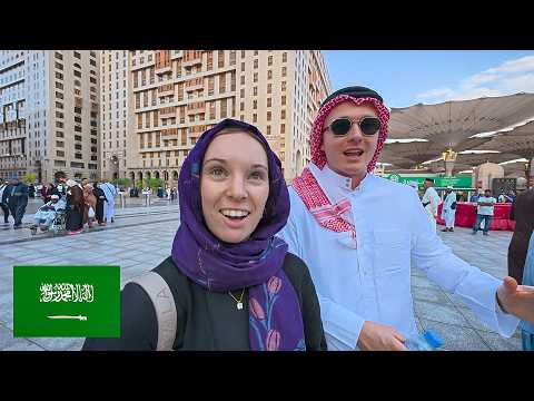 Non-Muslims Learning About ISLAM in Medinah, Saudi Arabia 🇸🇦